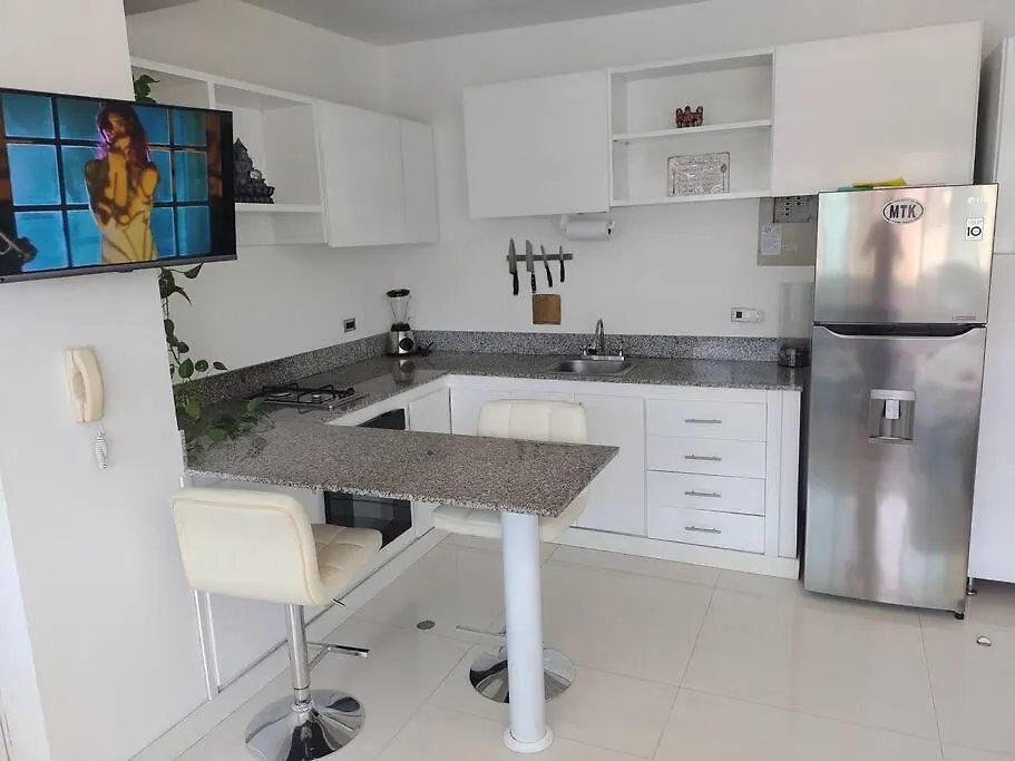 Hugos Studio Loft Apartment Gaira 0*,