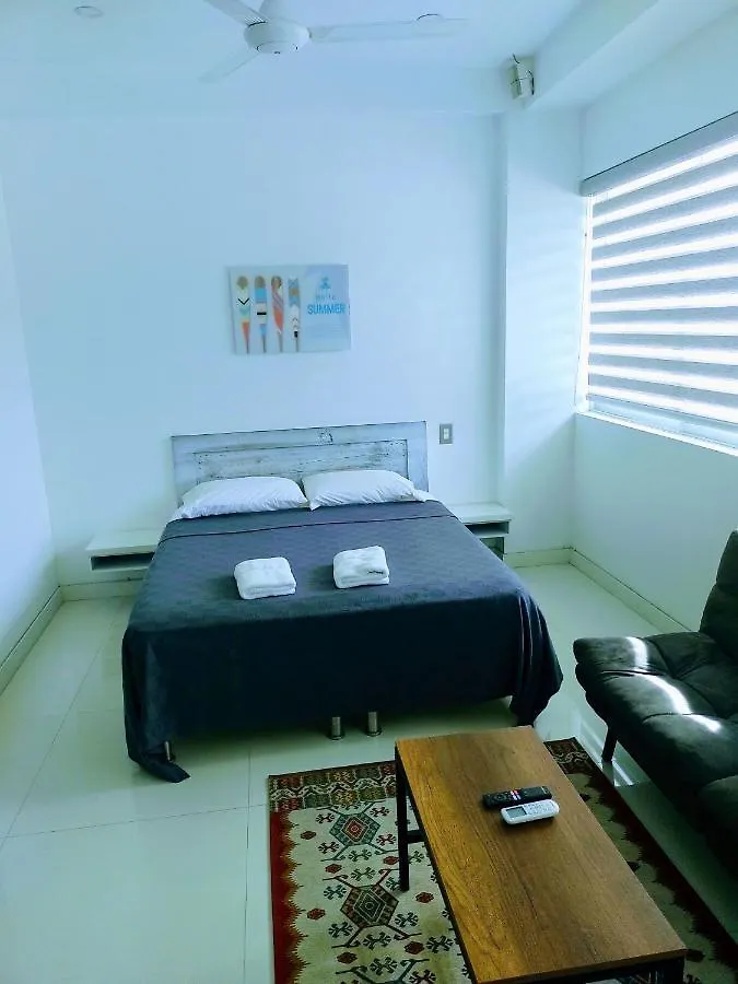 Hugos Studio Loft Apartment Gaira